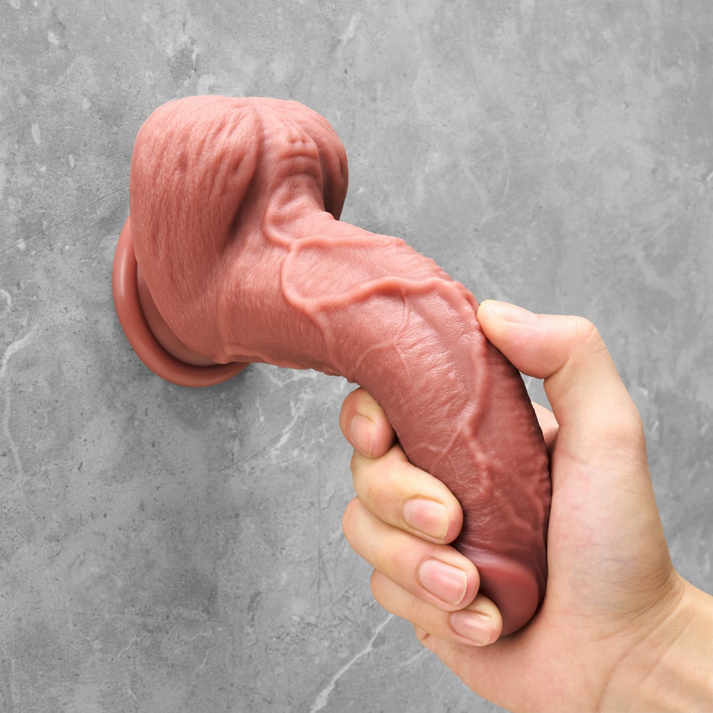 Dildo Realista com Ventosa – Sensação Natural e Estável