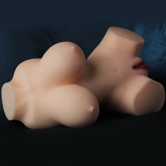 Boneca Realista em Silicone com Dupla Entrada – Toque Ultra Macio e Sensação Intensa